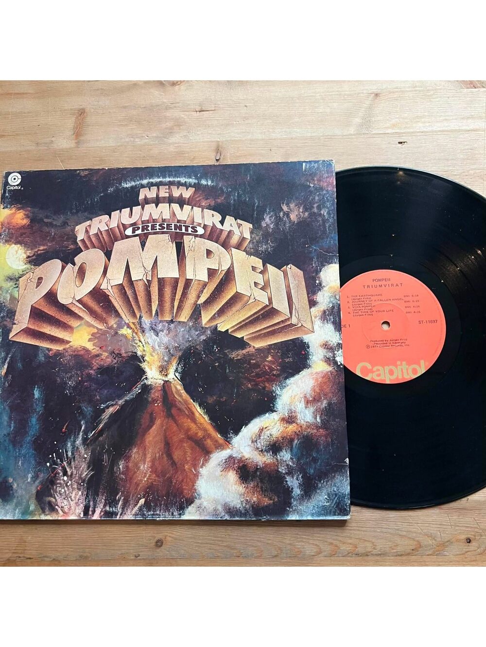 New Triumvirat - Pompeii 33rpm VG+ VR27